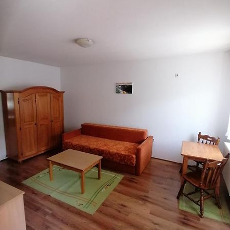 Hostel S Νόβι Σαντ Εξωτερικό φωτογραφία